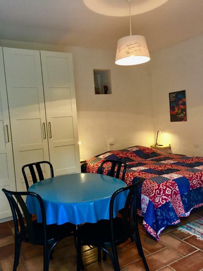 Les volets lavande Aubignan Extérieur photo